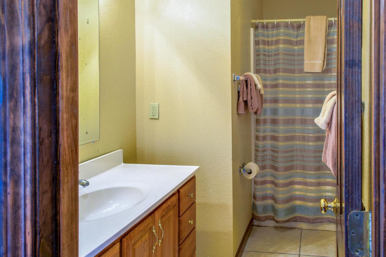 فيلا Meadow Creek Manor Whittier المظهر الخارجي الصورة