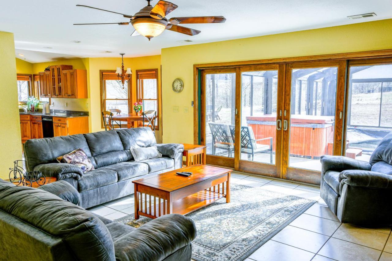 فيلا Meadow Creek Manor Whittier المظهر الخارجي الصورة