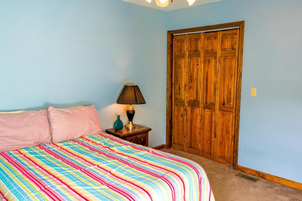 فيلا Meadow Creek Manor Whittier المظهر الخارجي الصورة